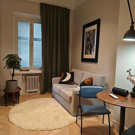 Design Studio In Kamppi Apartman Helsinki Kültér fotó