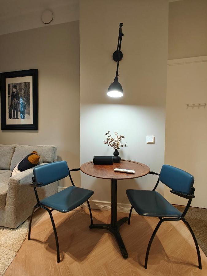 Design Studio In Kamppi Apartman Helsinki Kültér fotó
