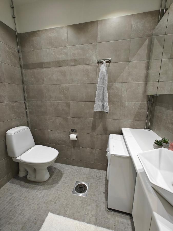 Design Studio In Kamppi Apartman Helsinki Kültér fotó
